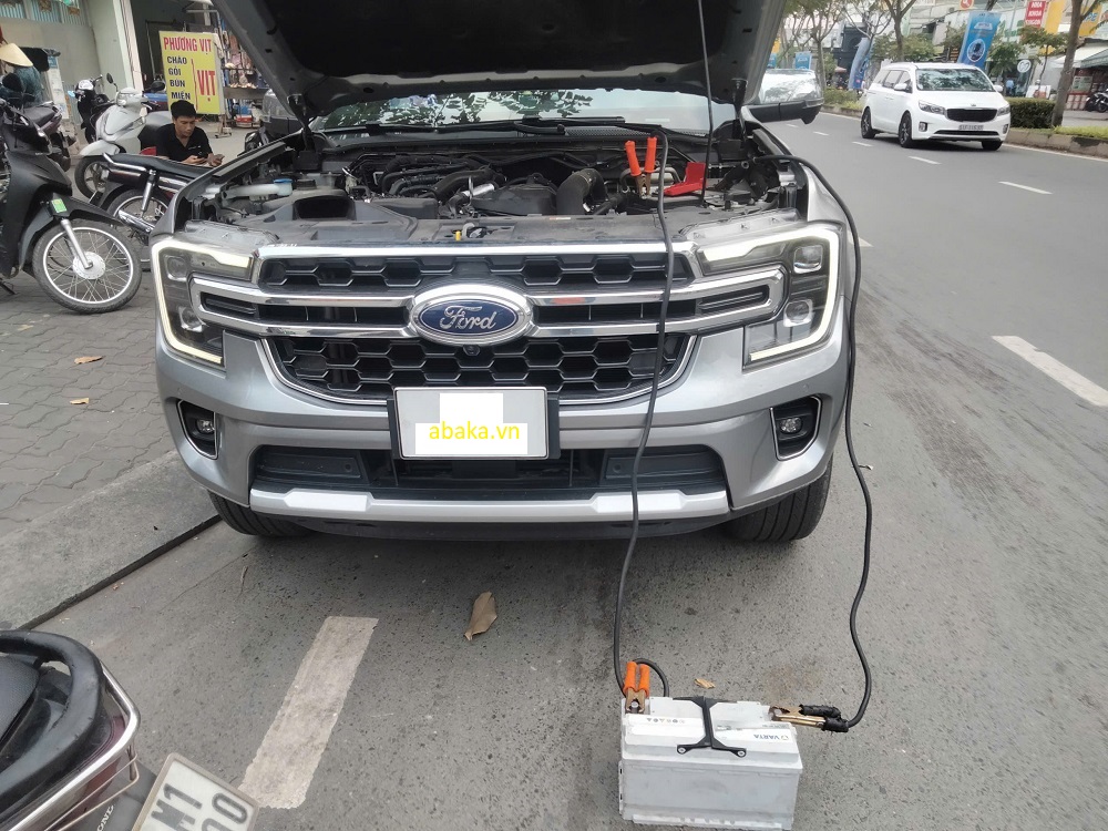 Hướng Dẫn Cách  Câu Bình Ắc Quy Ô Tô An Toàn – Cửa Hàng Ắc Quy Abaka